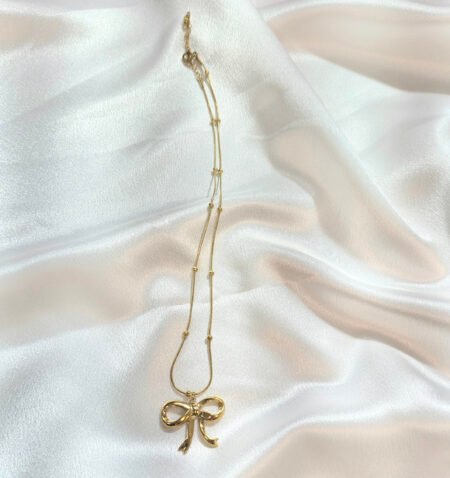 Bow Pendant Necklace